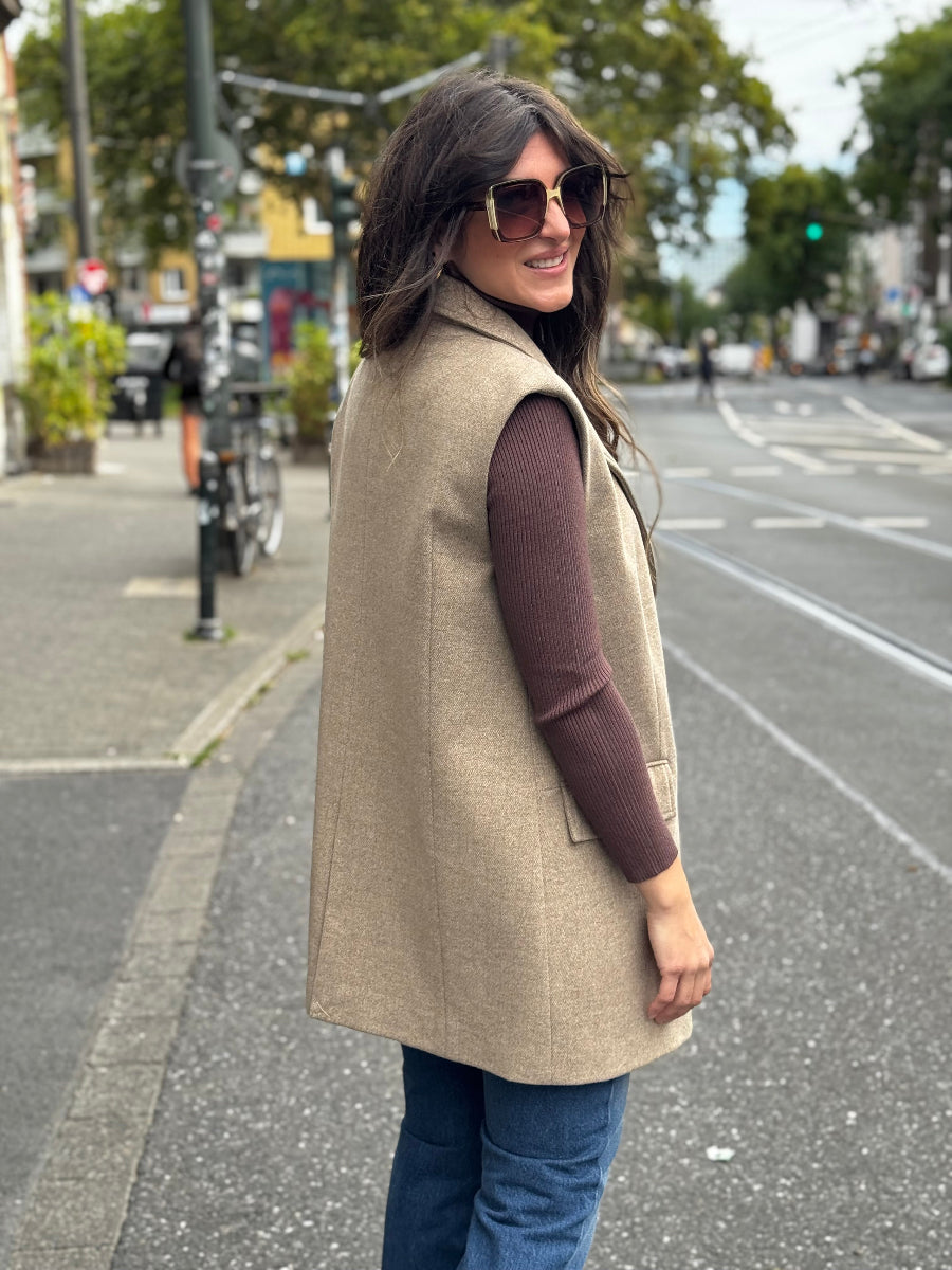 fracomina-weste-lang-no129-concept-store-duesseldorf