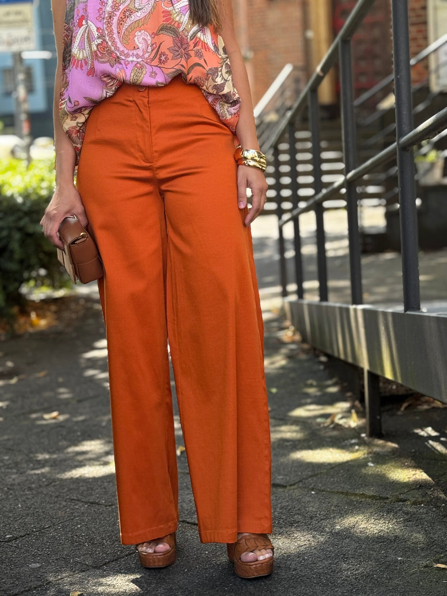 surkana-hose-straight-no129-concept-store-duesseldorf