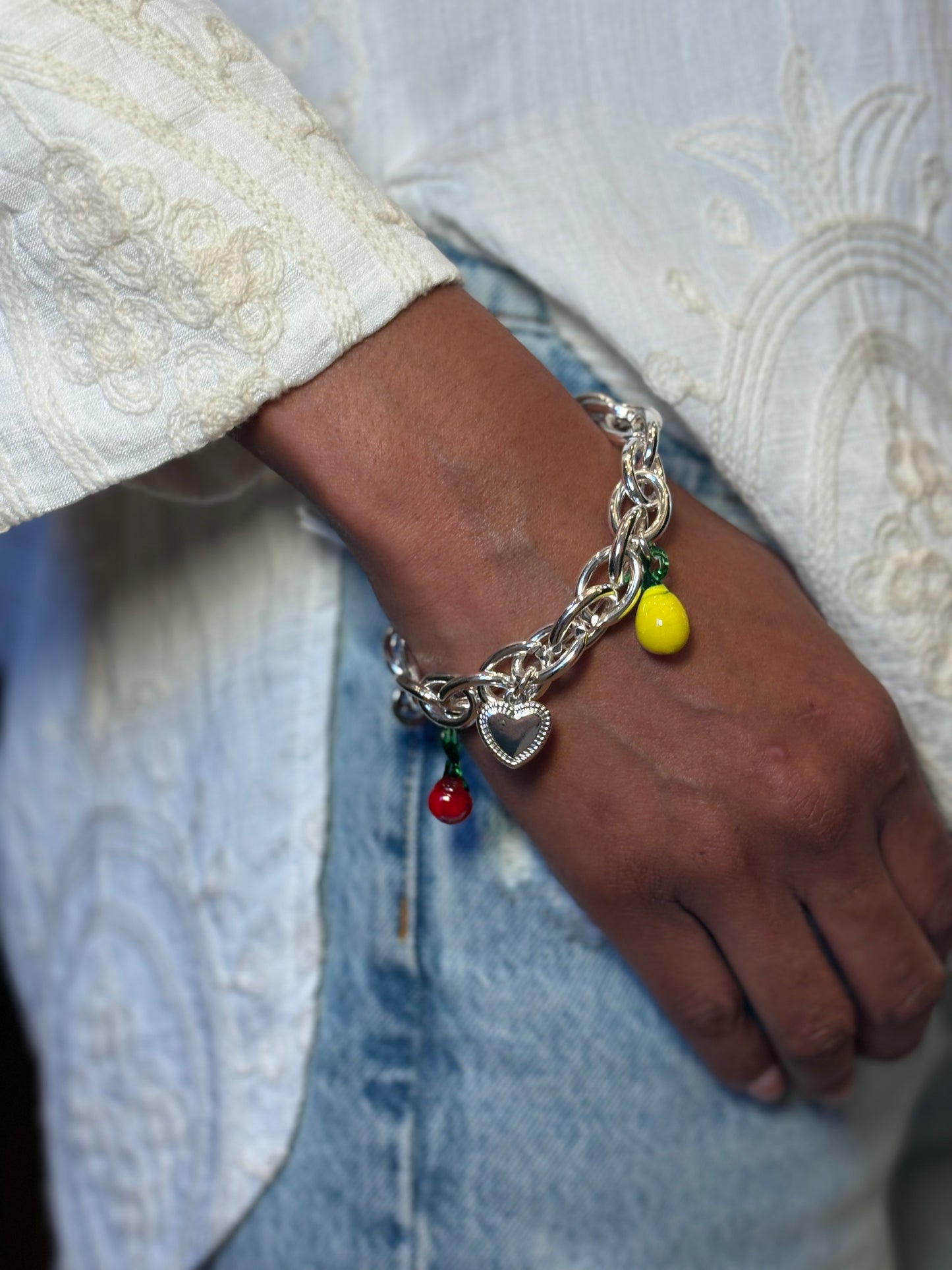 N°129 Armband Elastica Cherry Charms