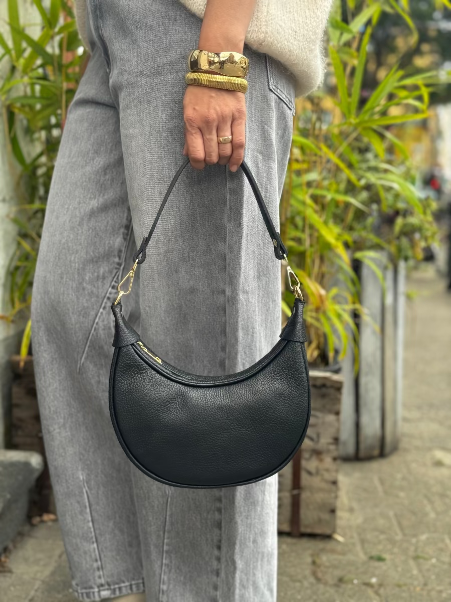 n-129-tasche-banana-bag-no129-concept-store-duesseldorf