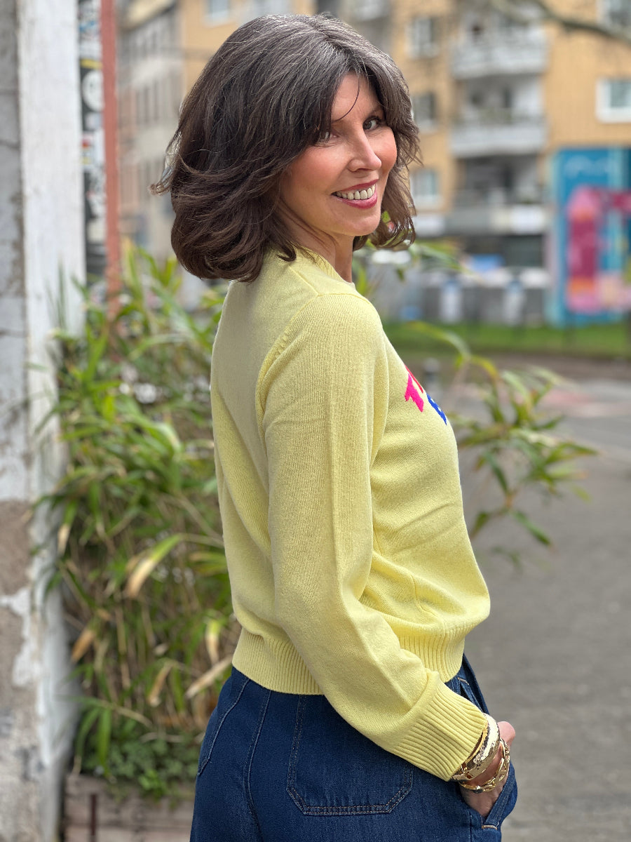 from-future-cashmere-pullover-the-world-no129-concept-store-duesseldorf