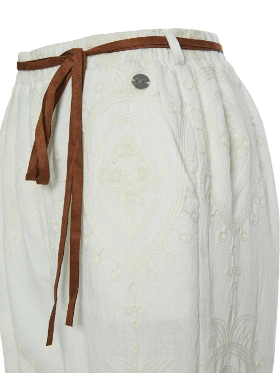 bsb-hose-stickerei-no129-concept-store-duesseldorf