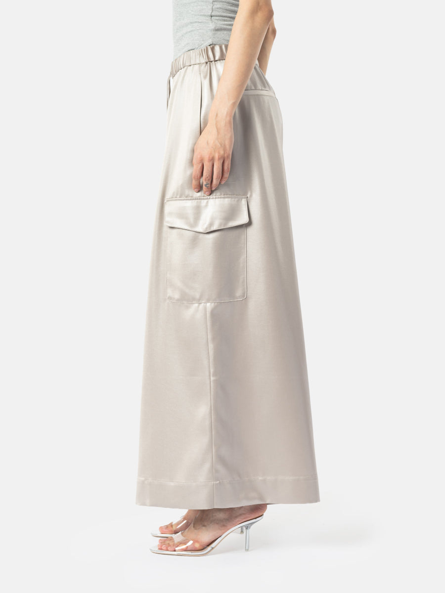 elias-rumelis-hose-hermi-no129-concept-store-duesseldorf