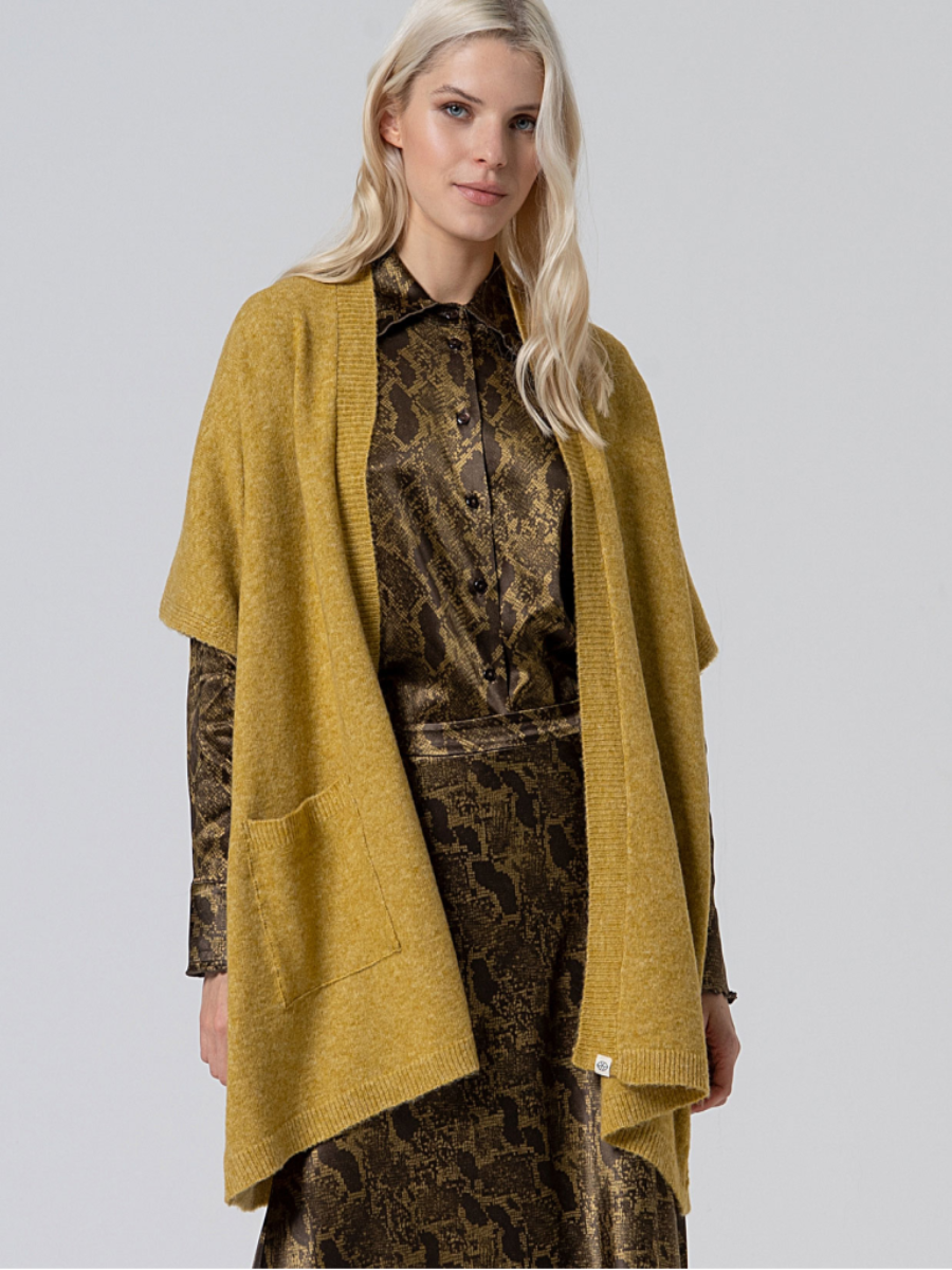 surkana-strickjacke-pobo-no129-concept-store-duesseldorf