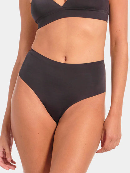 magic-invisible-high-thong-no129-concept-store-duesseldorf