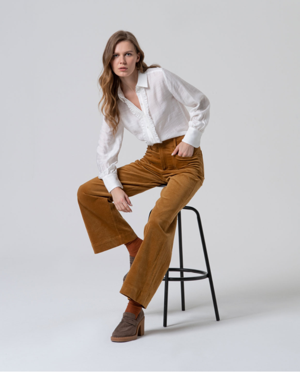 surkana-hose-liyu-no129-concept-store-duesseldorf