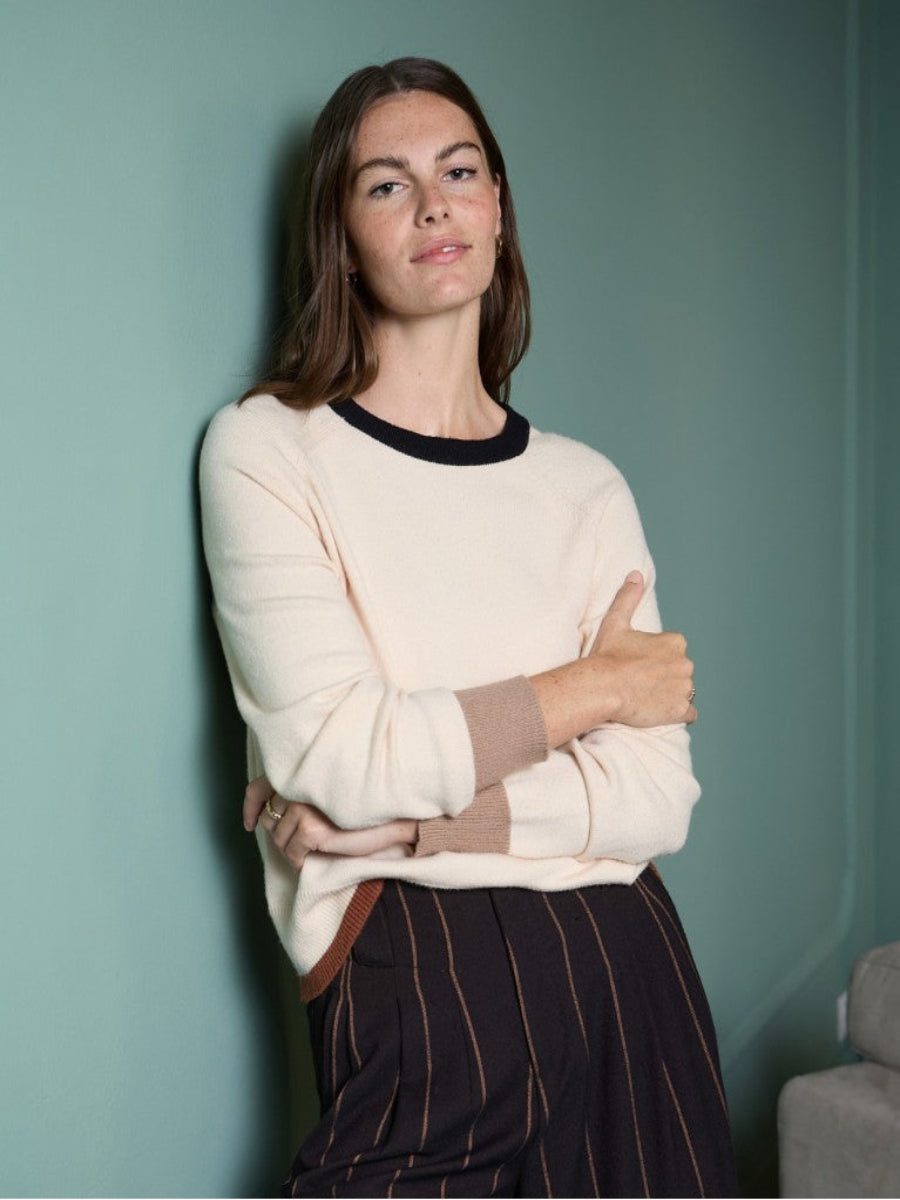 surkana-pullover-liko-no129-concept-store-duesseldorf