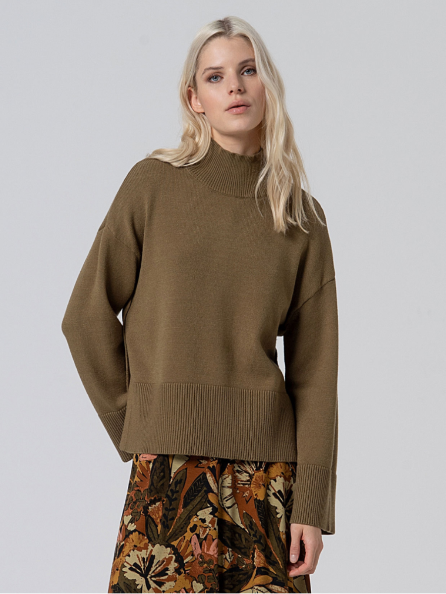 surkana-pullover-liny-no129-concept-store-duesseldorf