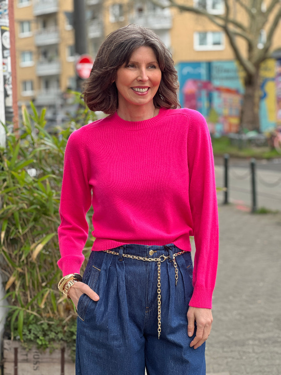 from-future-cashmere-pullover-heart-no129-concept-store-duesseldorf