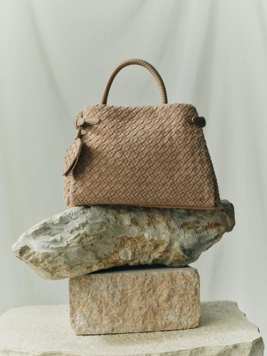 les-visionnaires-tasche-issac-weave-silky-no129-concept-store-duesseldorf