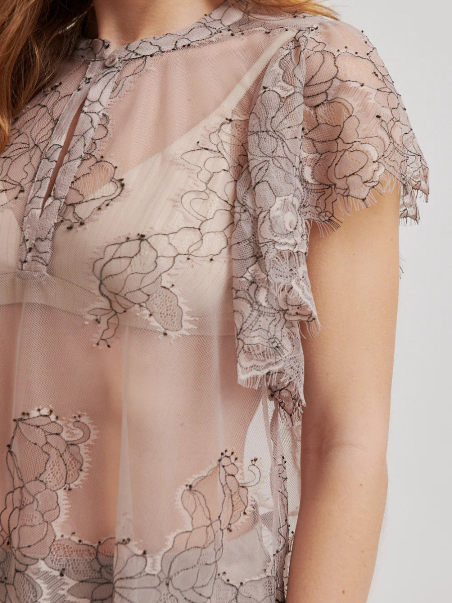 second-female-bluse-savoya-no129-concept-store-duesseldorf
