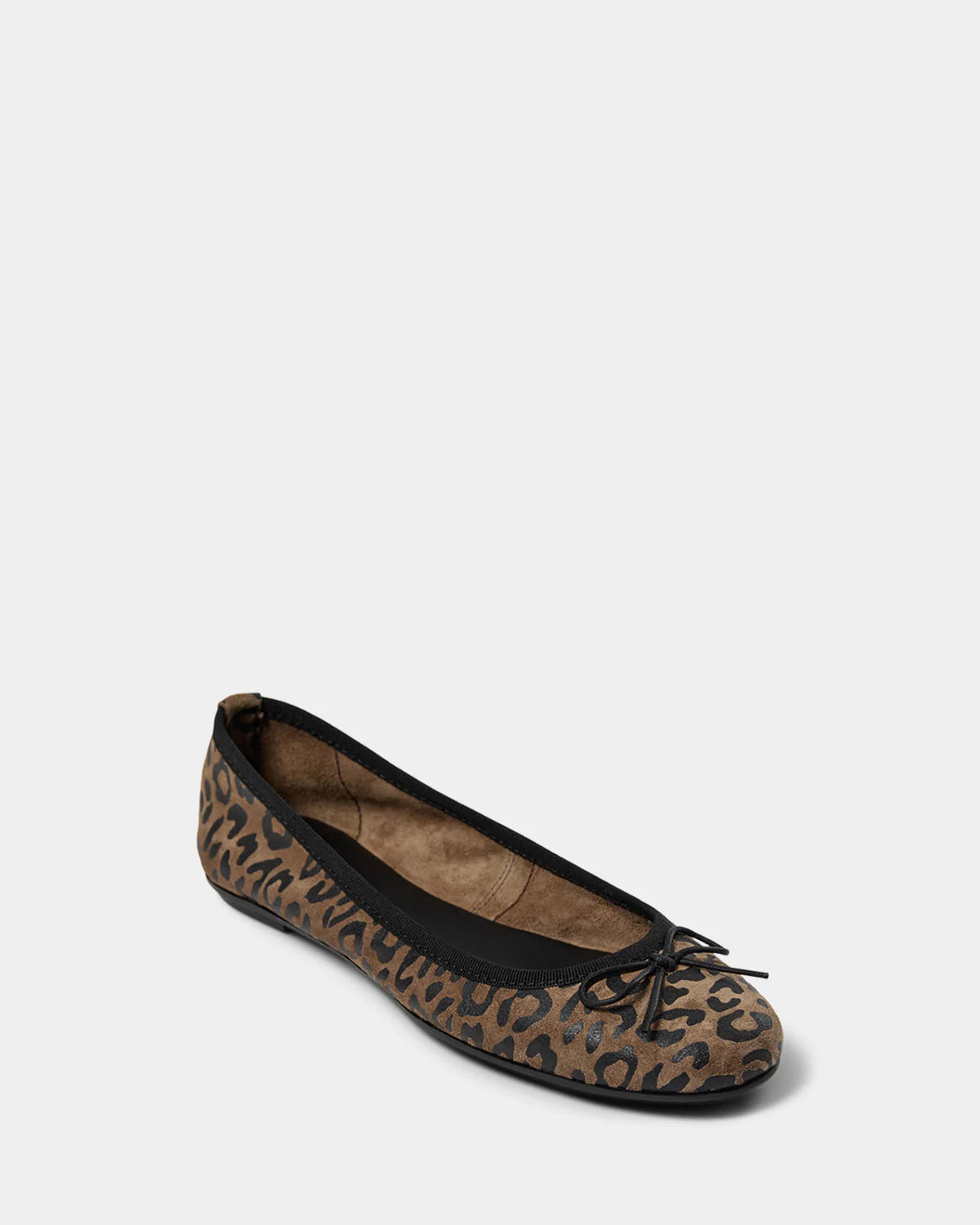 sofie-schnoor-ballerina-leopard-no129-concept-store-duesseldorf