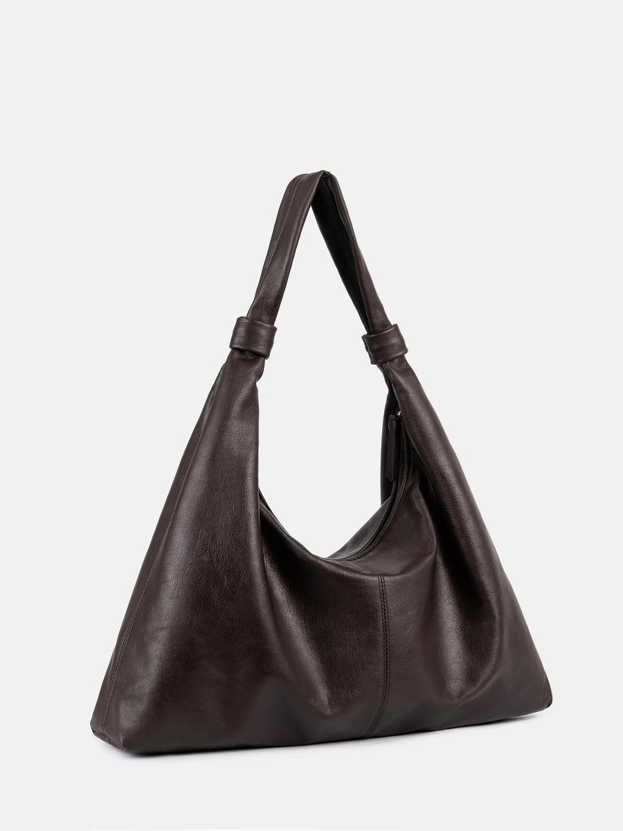 les-visionnaires-x-michi-von-want-tasche-amie-midi-no129-concept-store-duesseldorf