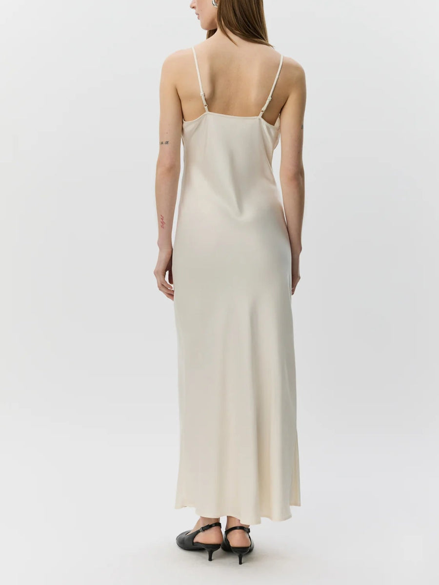 sofie-schnoor-kleid-bettsw-no129-concept-store-duesseldorf