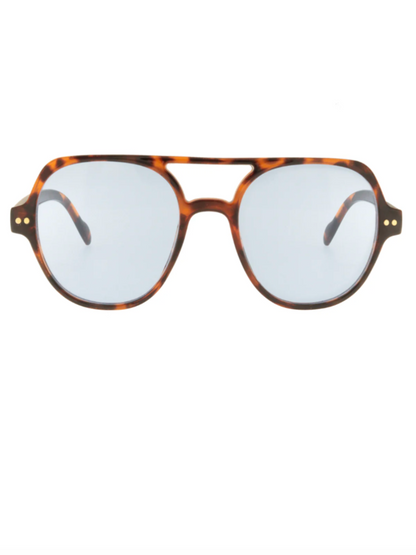 charly-therapy-sonnenbrille-freddie-no129-concept-store-duesseldorf