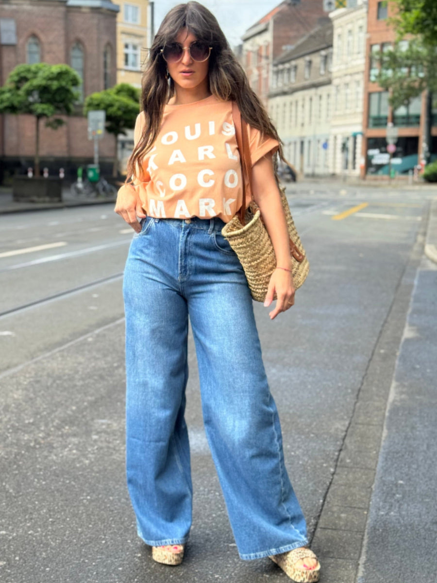 N°129 Shirt Stil-Ikone oversized. N°129 concept store Düsseldorf