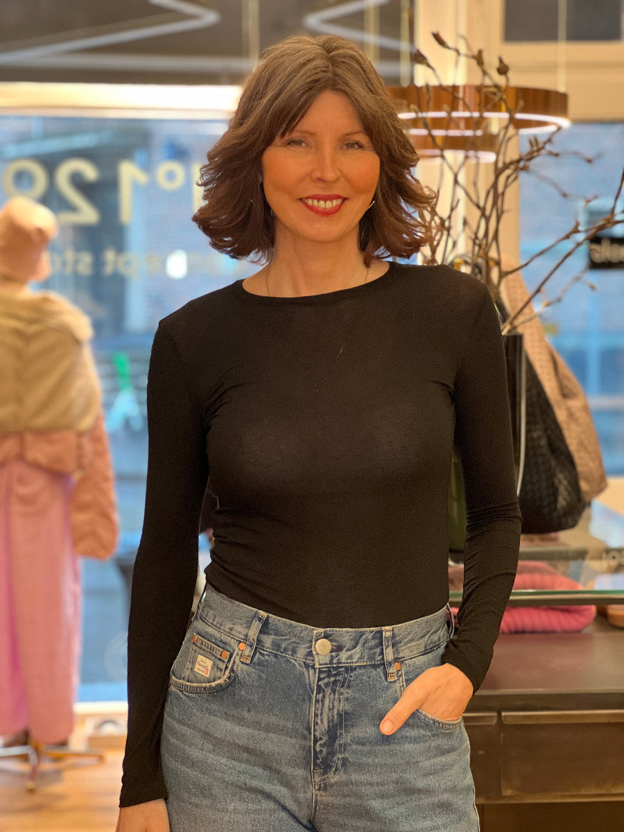 N°129 Shirt Turtleneck Cashmere.  No129 concept store Düsseldorf