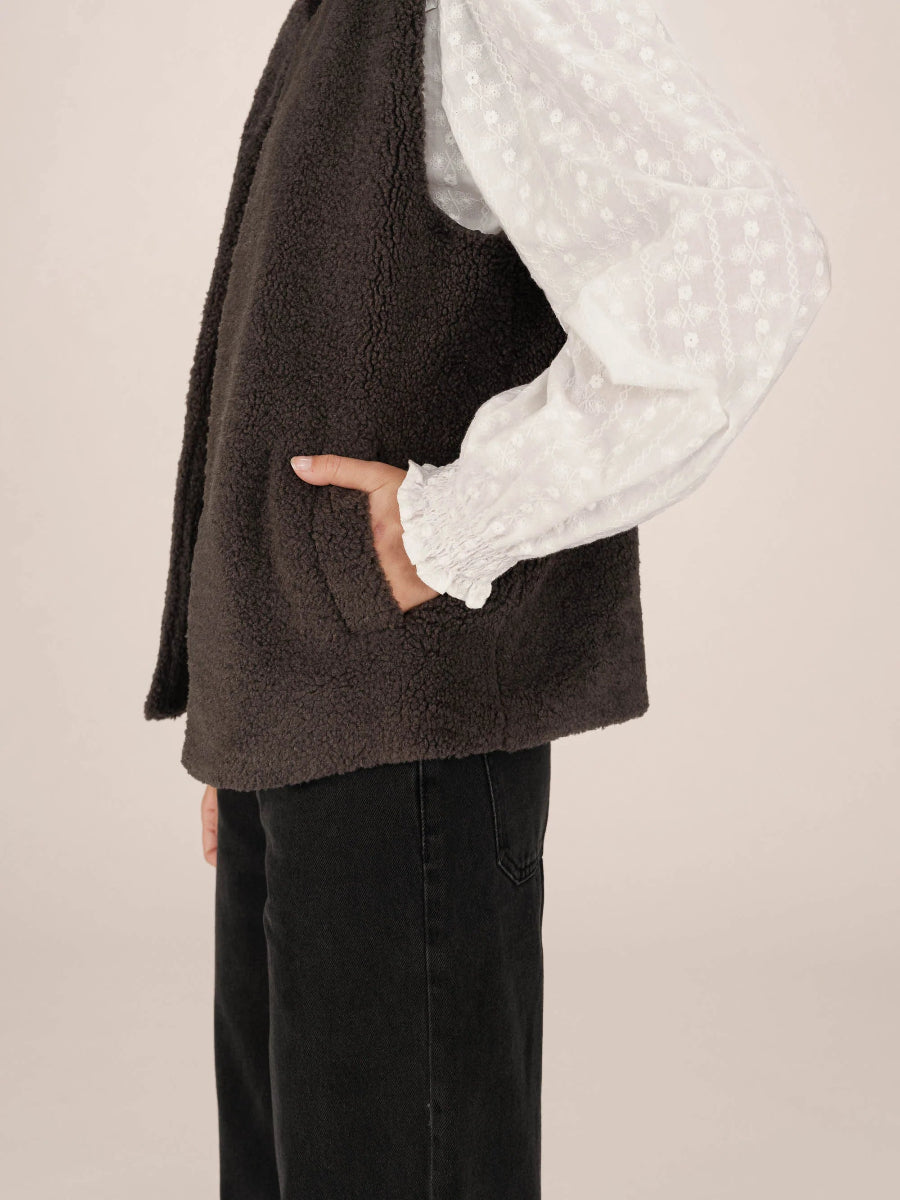 Grace & Mila Weste Sinatra