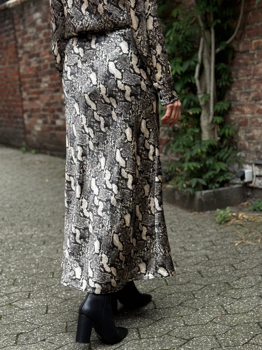 surkana-rock-mady-no129-concept-store-duesseldorf