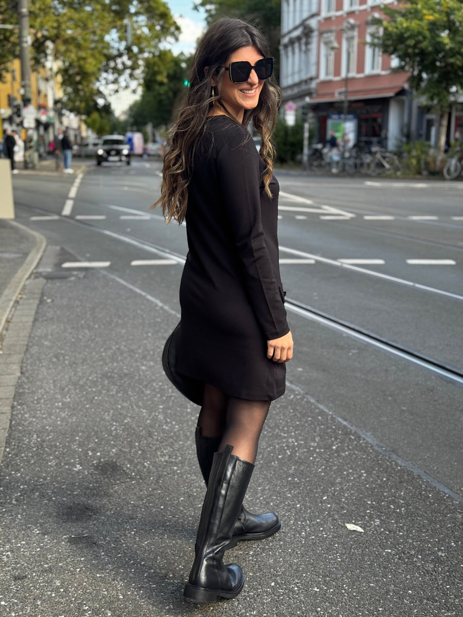 surkana-kleid-lisa-no129-concept-store-duesseldorf