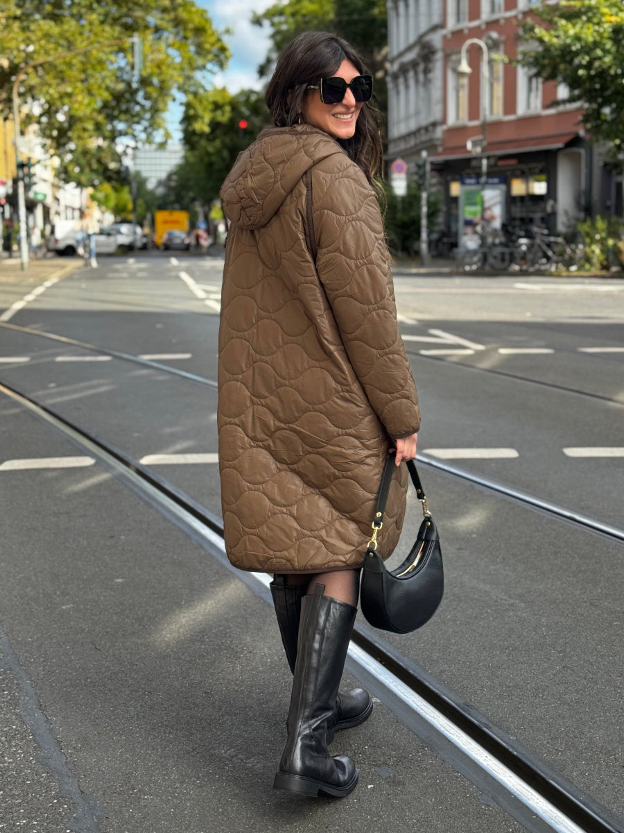 surkana-mantel-nigo-no129-concept-store-duesseldorf