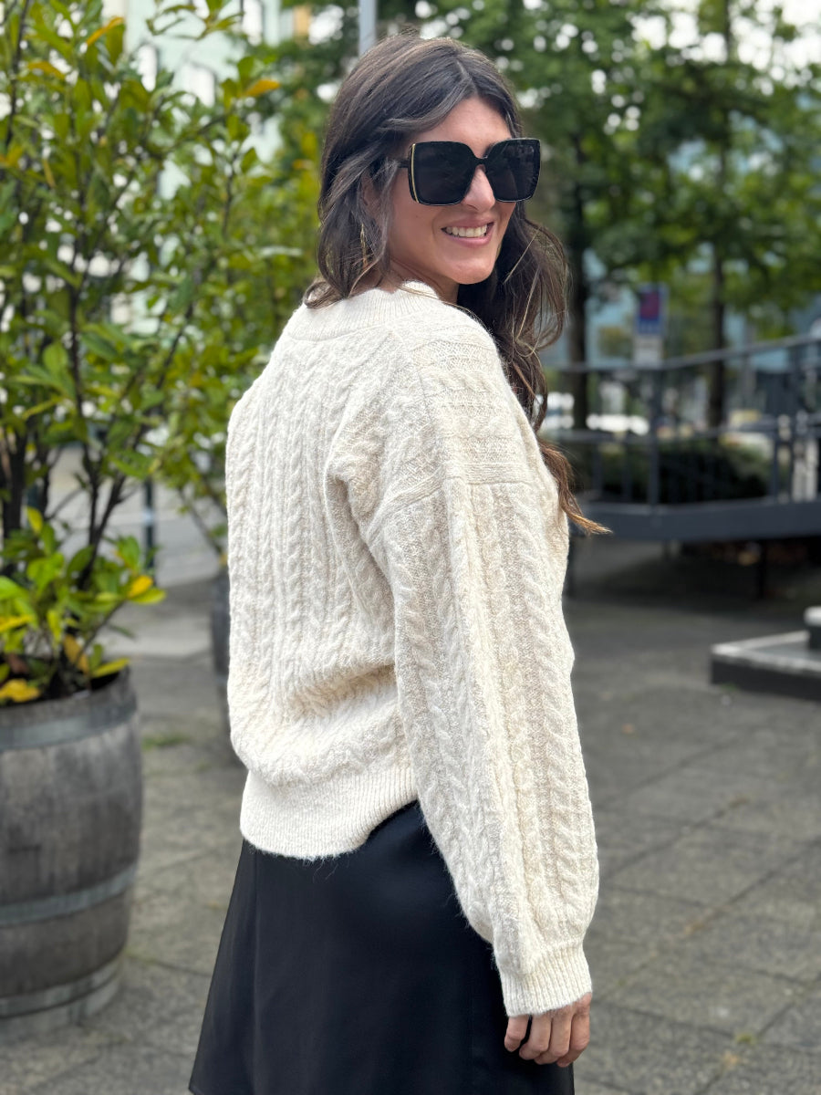 surkana-pullover-niar-no129-concept-store-duesseldorf