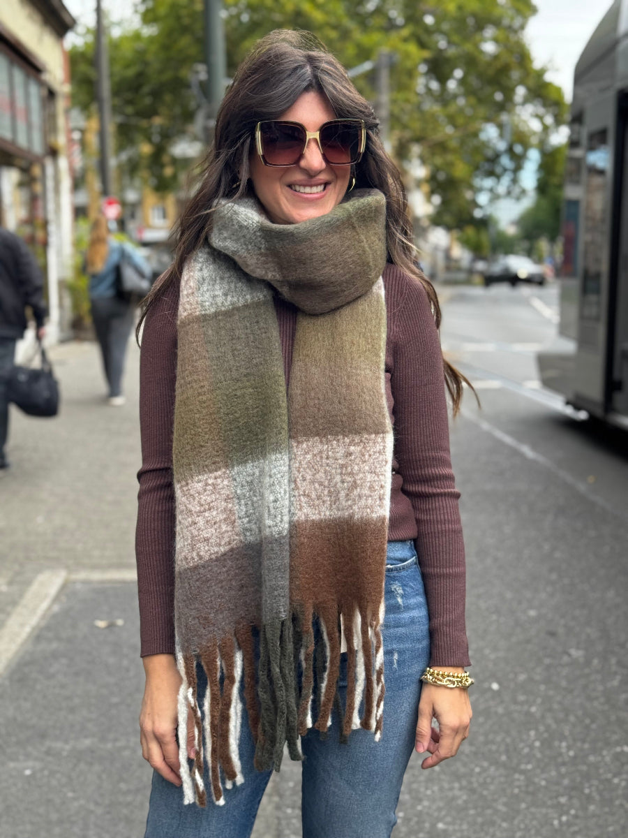 bsb-schal-oversized-karo-no129-concept-store-duesseldorf