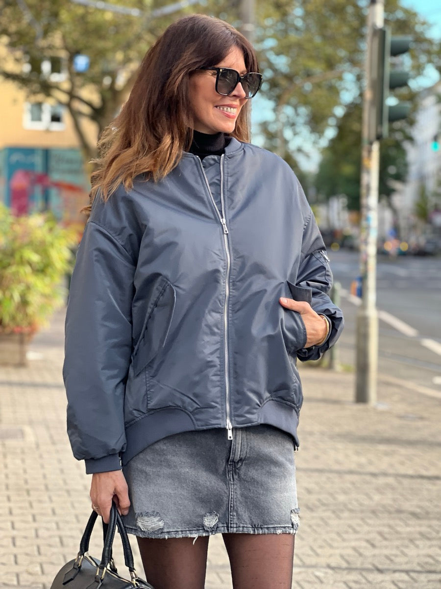 miss-goodlife-bomberjacke-no129-concept-store-duesseldorf