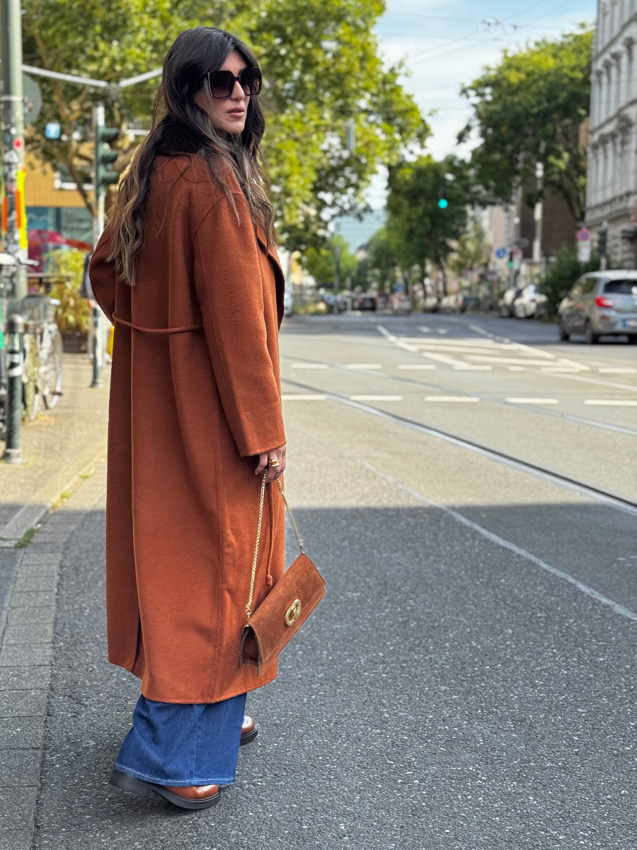 surkana-mantel-lina-no129-concept-store-duesseldorf