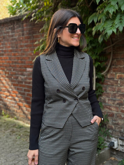 surkana-weste-nida-no129-concept-store-duesseldorf