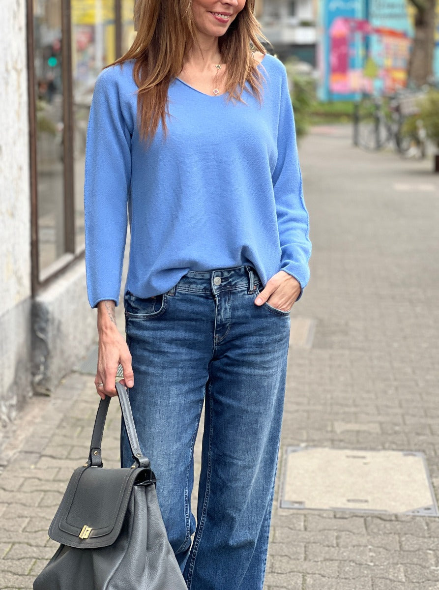 pullover-marta-by-no129-concept-store-duesseldorf