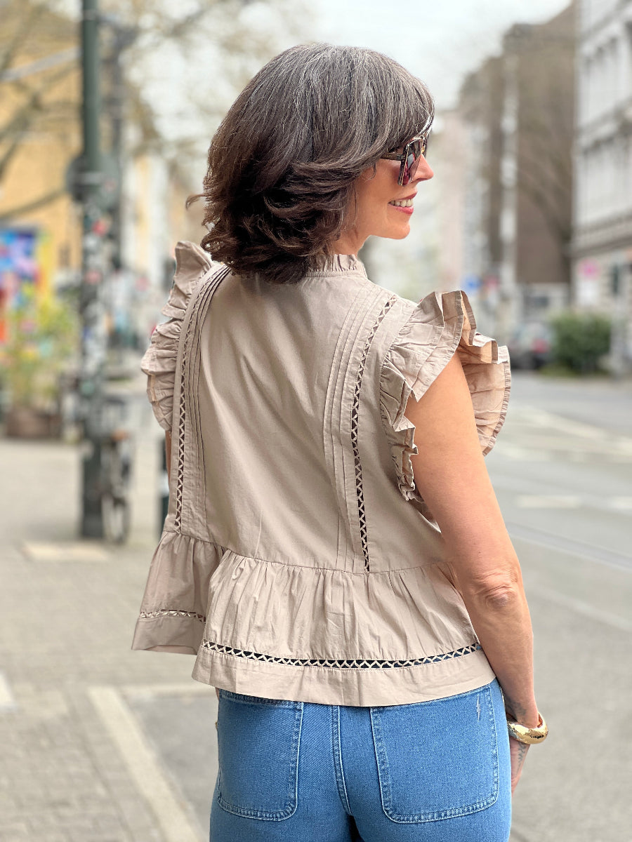 sofie-schnoor-bluse-juliensw-no129-concept-store-duesseldorf