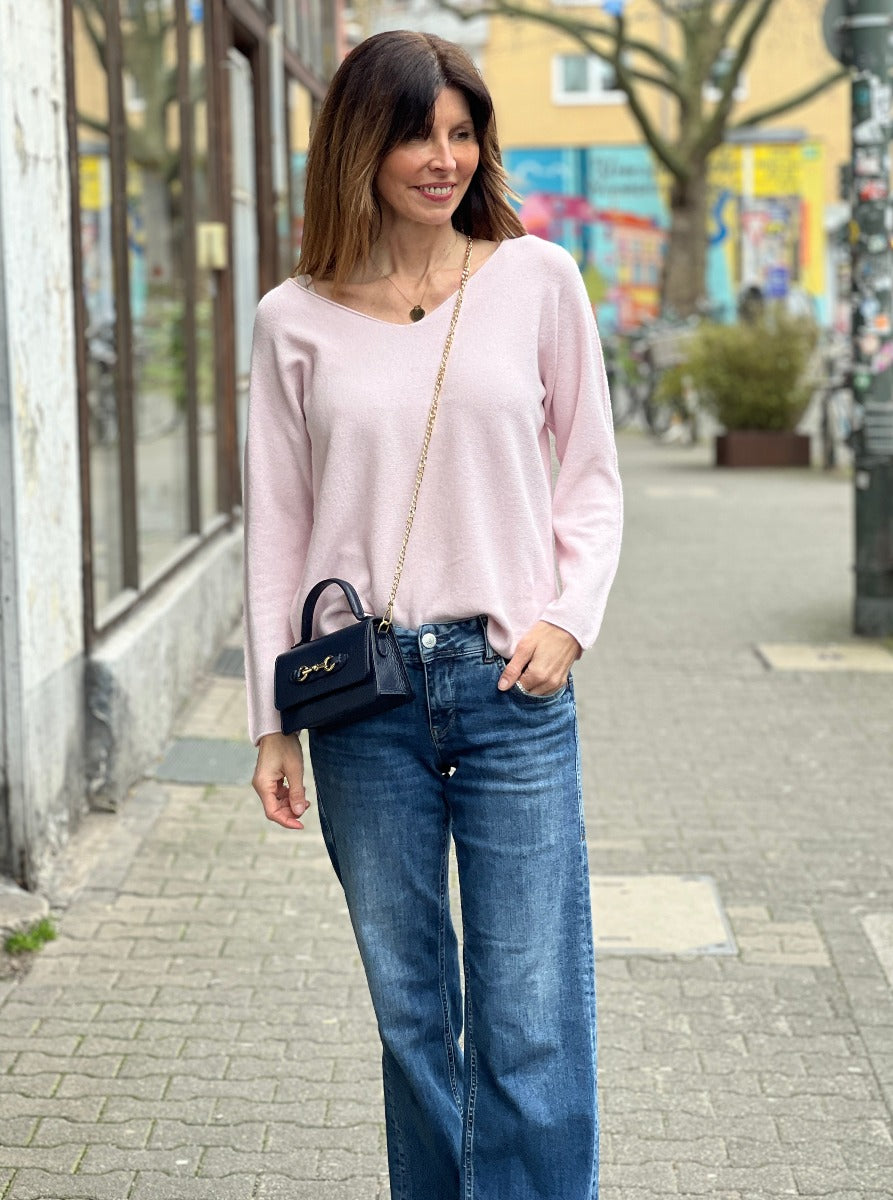 pullover-marta-by-no129-concept-store-duesseldorf