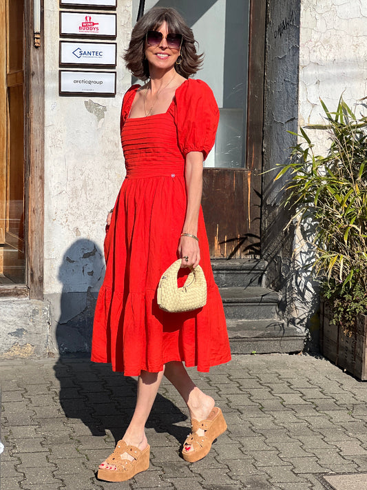 bsb-kleid-karree-no129-concept-store-duesseldorf