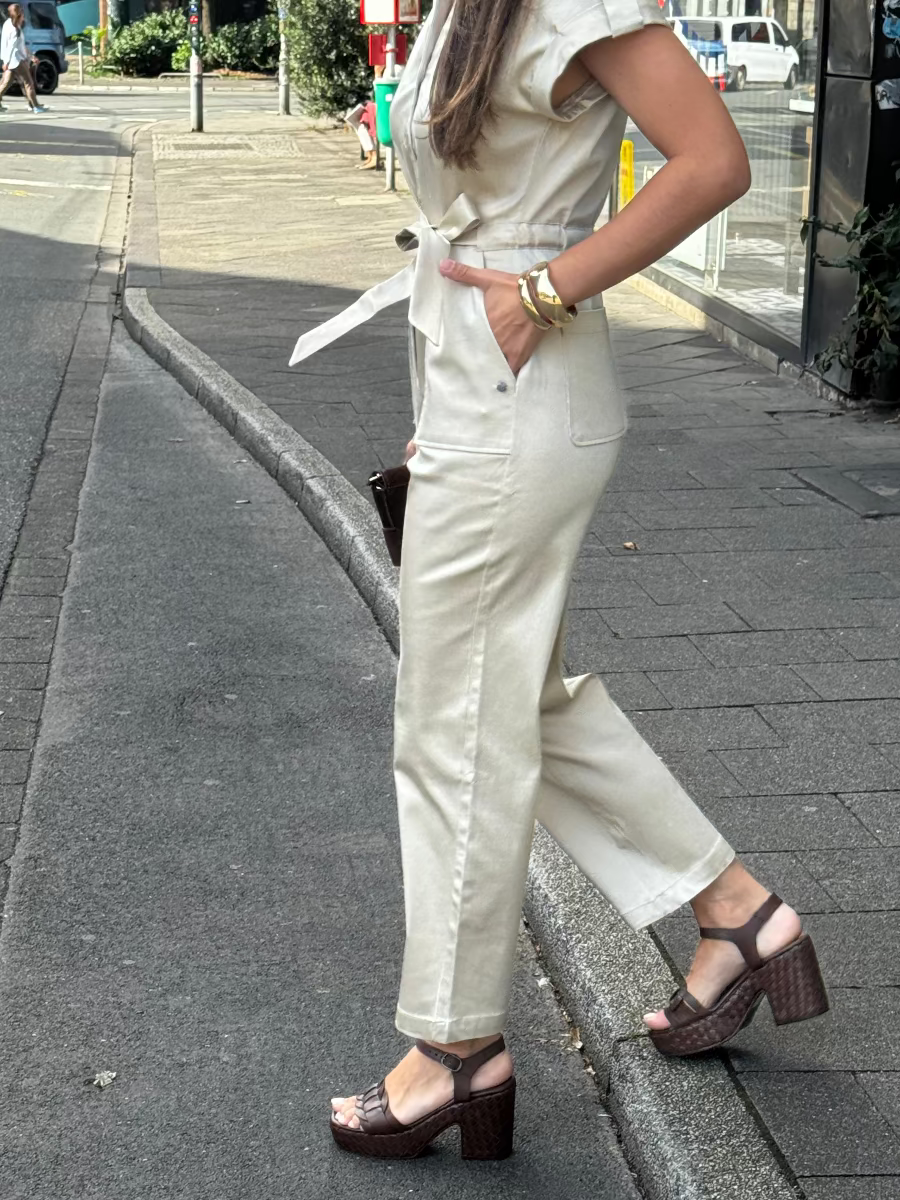 surkana-jumpsuit-satin-no129-concept-store-duesseldorf