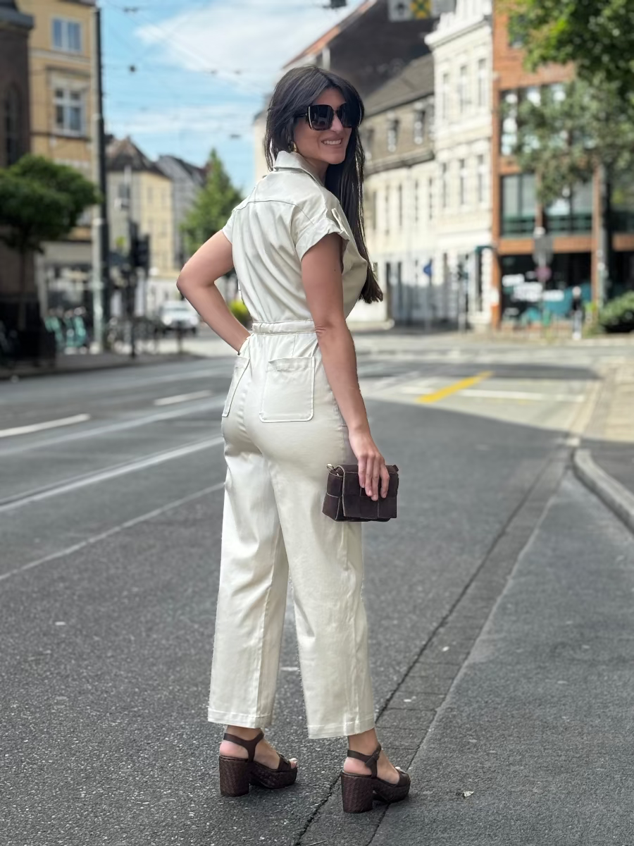 surkana-jumpsuit-satin-no129-concept-store-duesseldorf