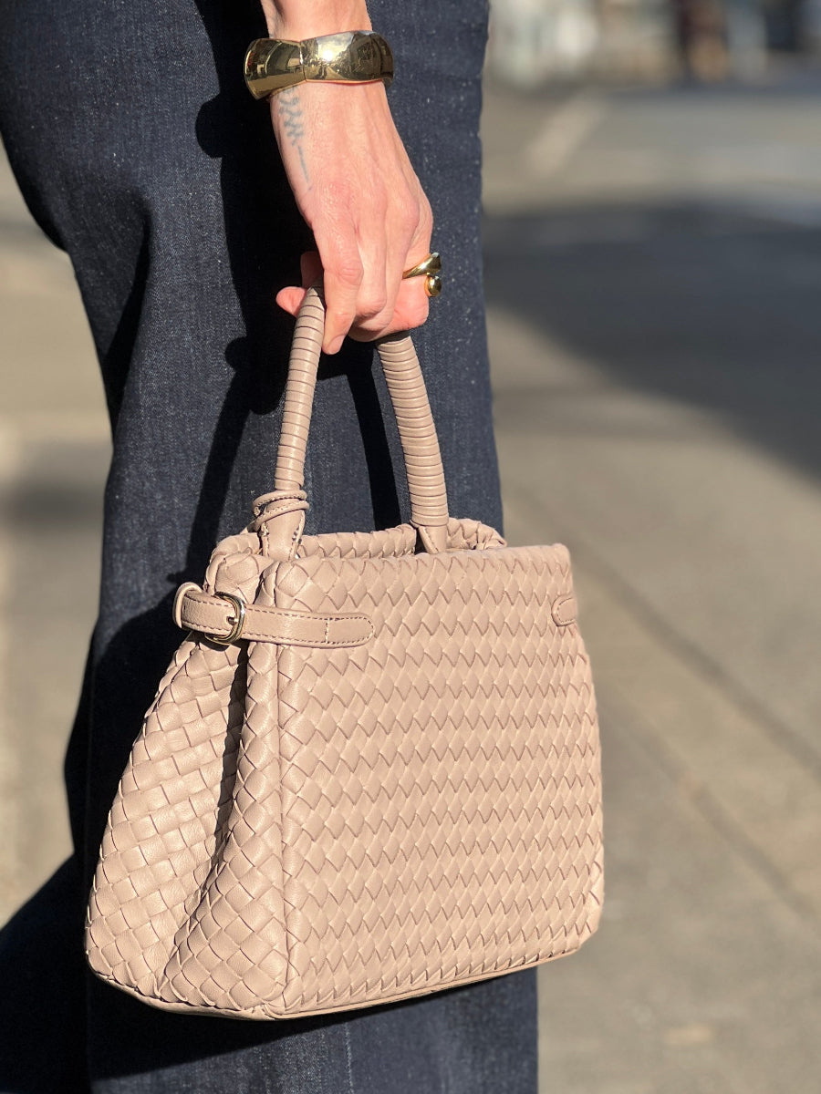 les-visionnaires-tasche-issac-weave-silky-no129-concept-store-duesseldorf