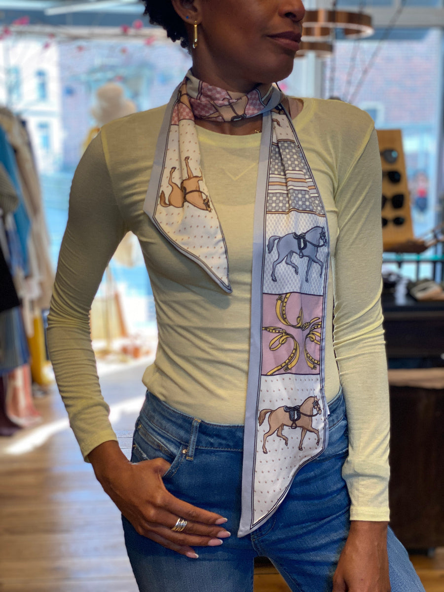 n-129-tuch-horses-no129-concept-store-duesseldorf