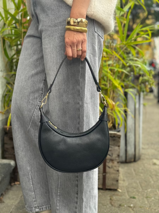 n-129-tasche-banana-bag-no129-concept-store-duesseldorf