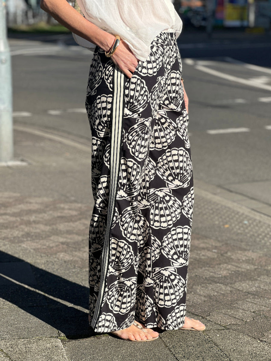 dixie-hose-shell-no129-concept-store-duesseldorf