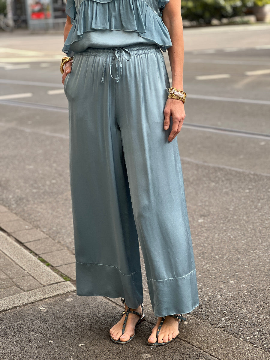 dixie-hose-satin-no129-concept-store-duesseldorf