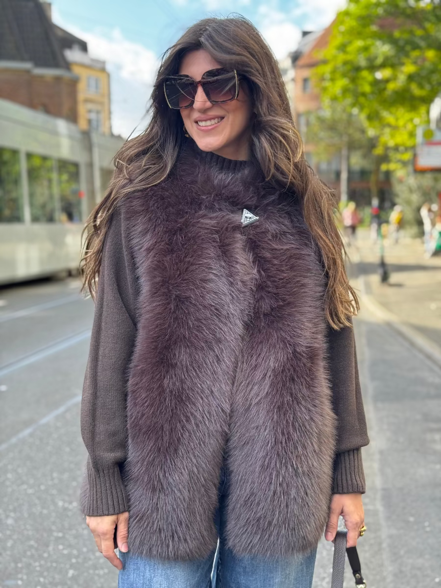 N°129 Faux Fur Weste