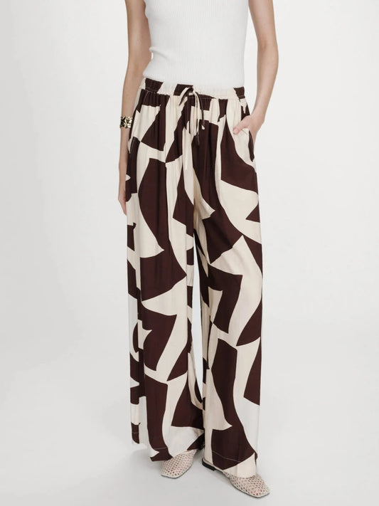 grace-mila-hose-veni-no129-concept-store-duesseldorf