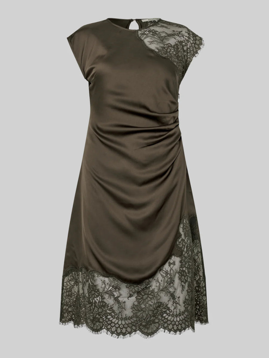 second-female-kleid-wilina-no129-concept-store-duesseldorf
